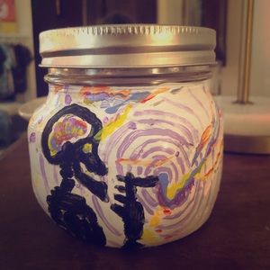 trippy painted jar